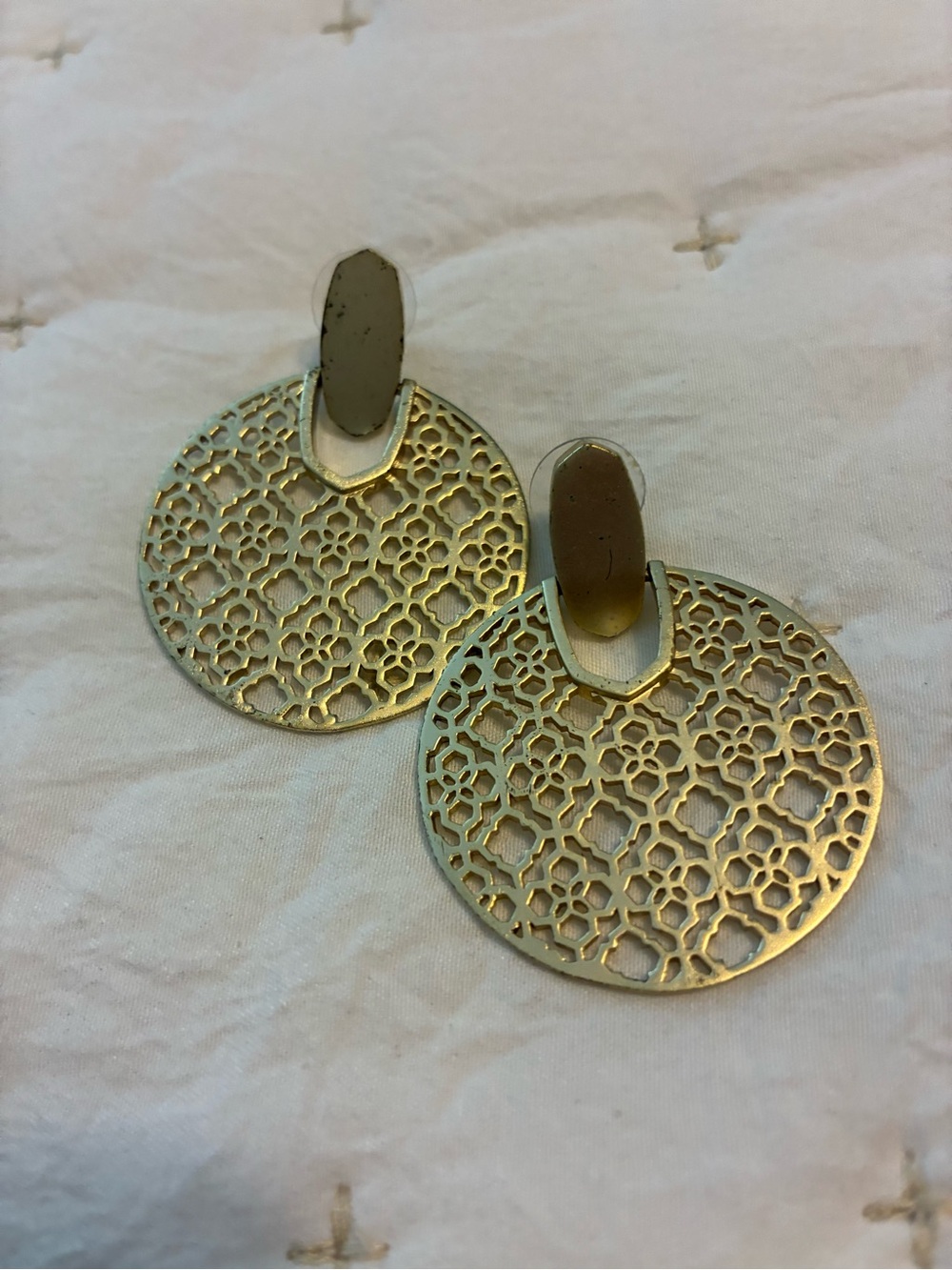 Kendra Scott Didi Gold Filigree Round Drop Statement Earrings - Women Jewelry
